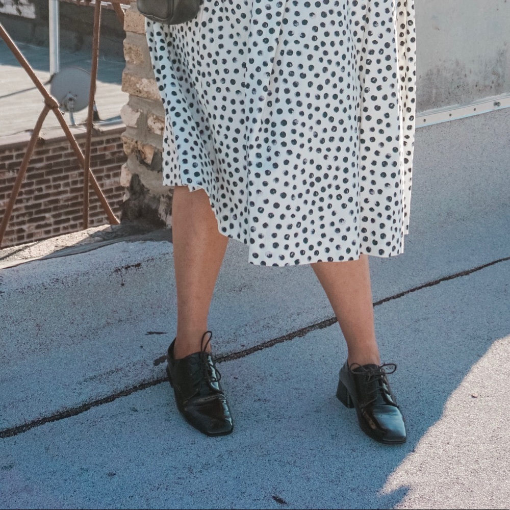 Forever 21 Faux Patent Leather Oxfords